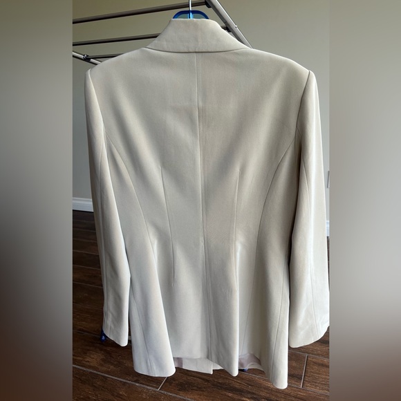 Y2K Nicole Boutique Women's Suit with jacket and pants and skirt (3pcs) - Picture 3 of 16